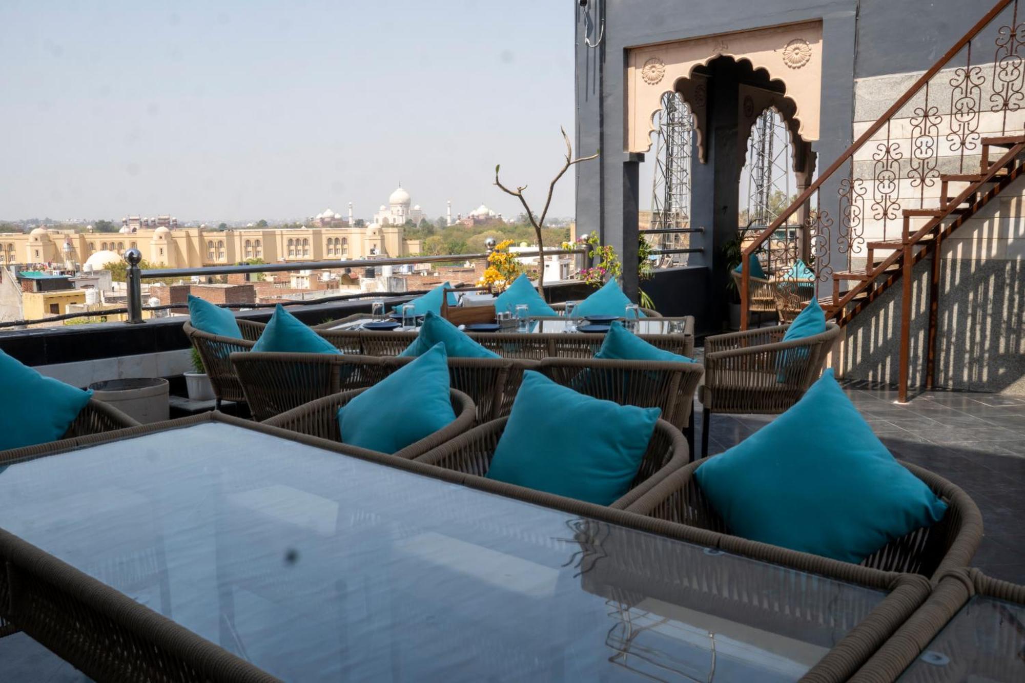 Hotel Sun Grand Агра Екстер'єр фото