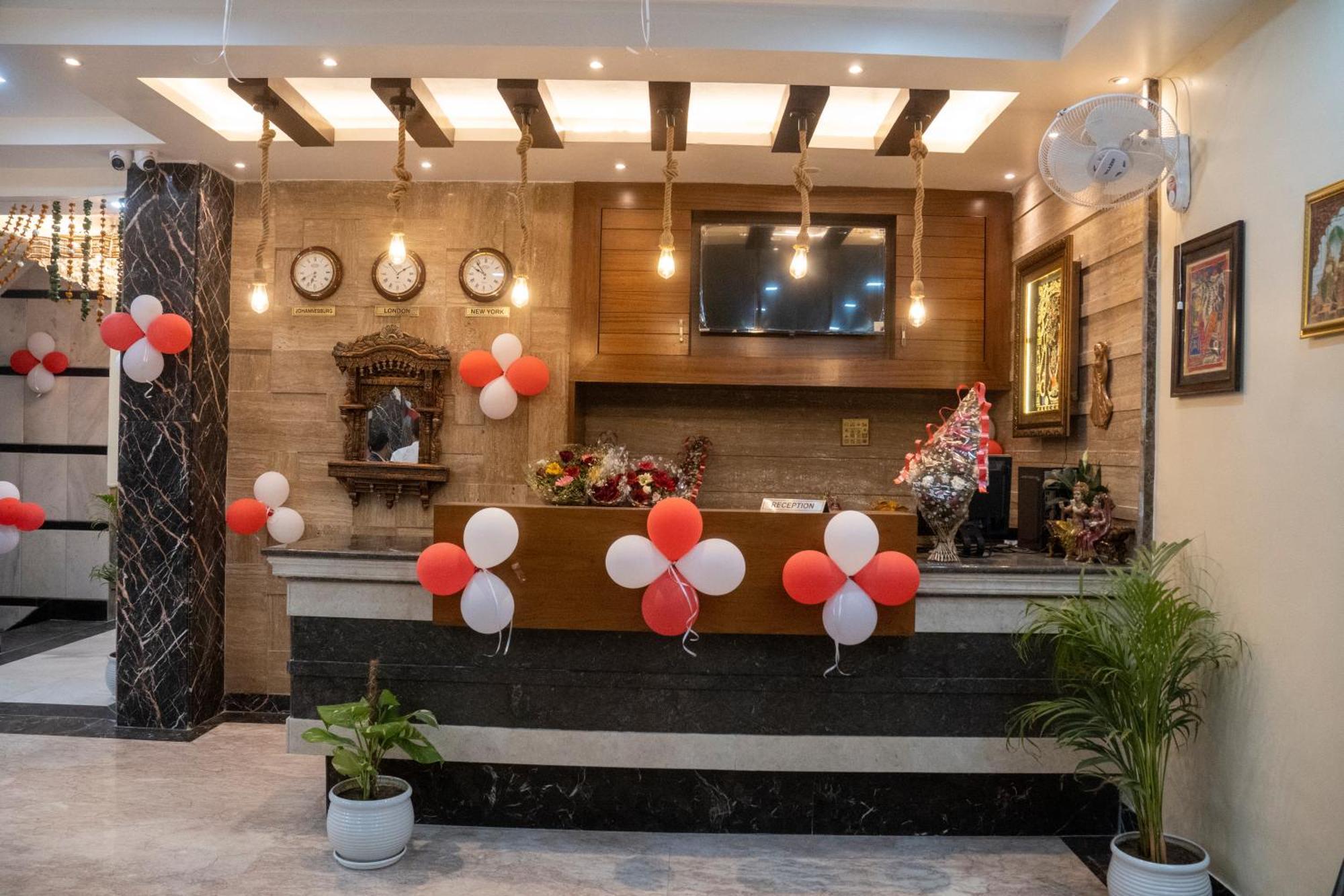 Hotel Sun Grand Агра Екстер'єр фото