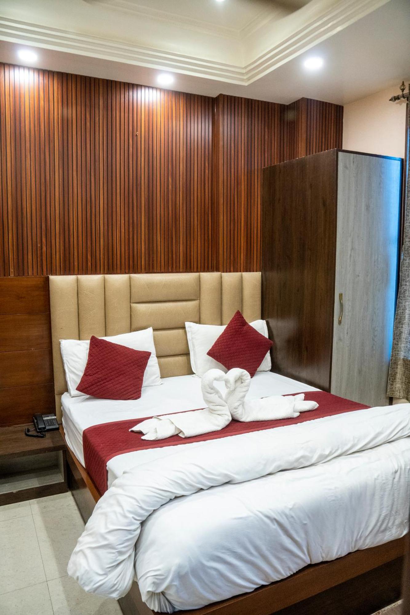 Hotel Sun Grand Агра Екстер'єр фото